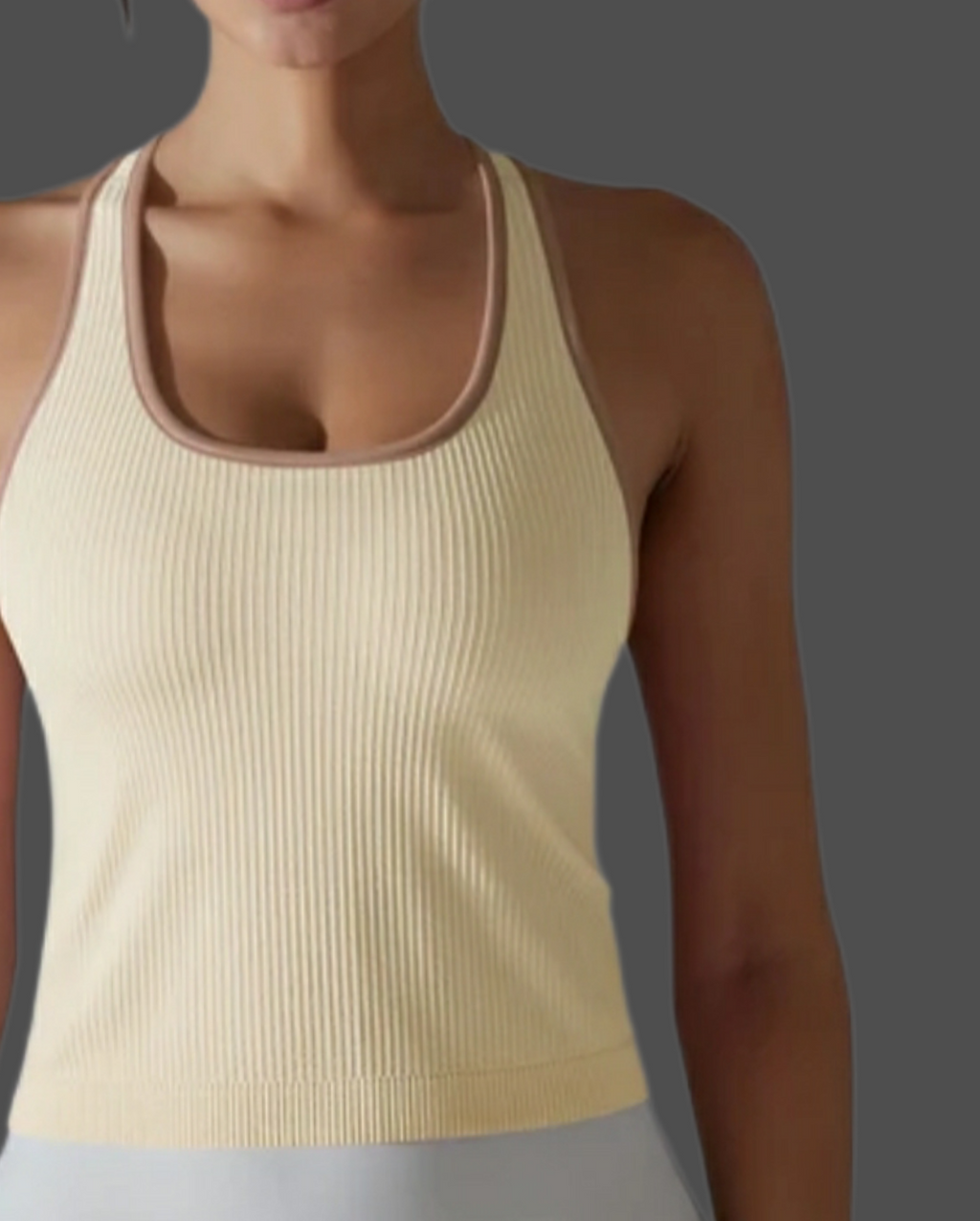 NeLla RaceRback VeSt